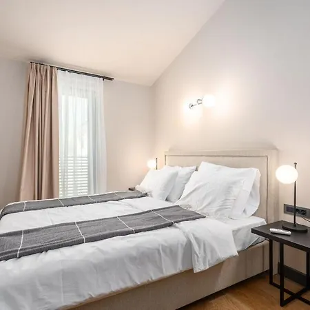 Tin Comfortable Villa