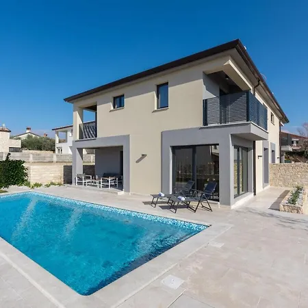 Villa Tin Comfortable *