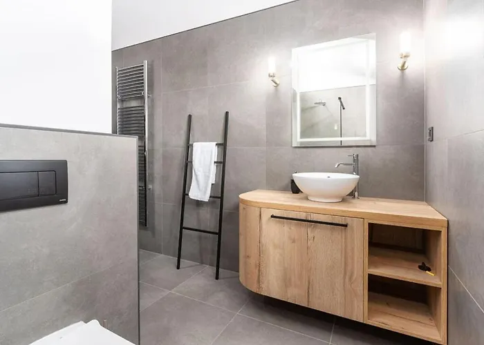 Tin Comfortable Villa *