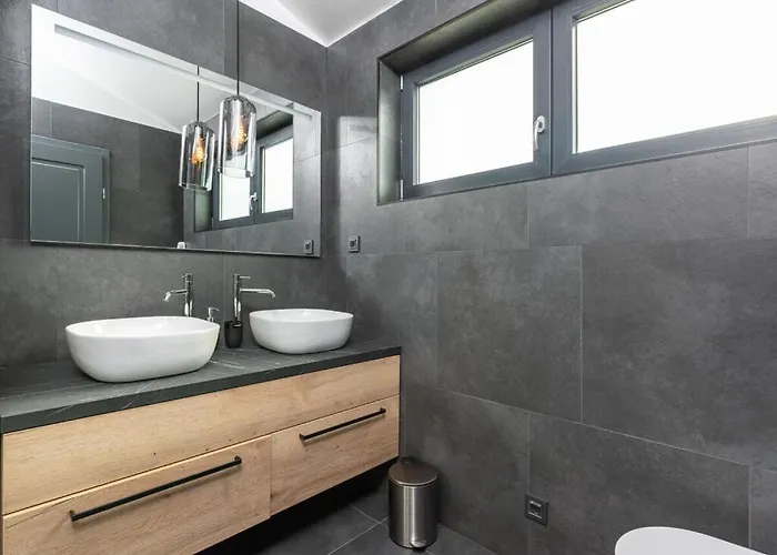 Villa Tin Comfortable *