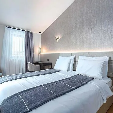 Tin Comfortable Villa *